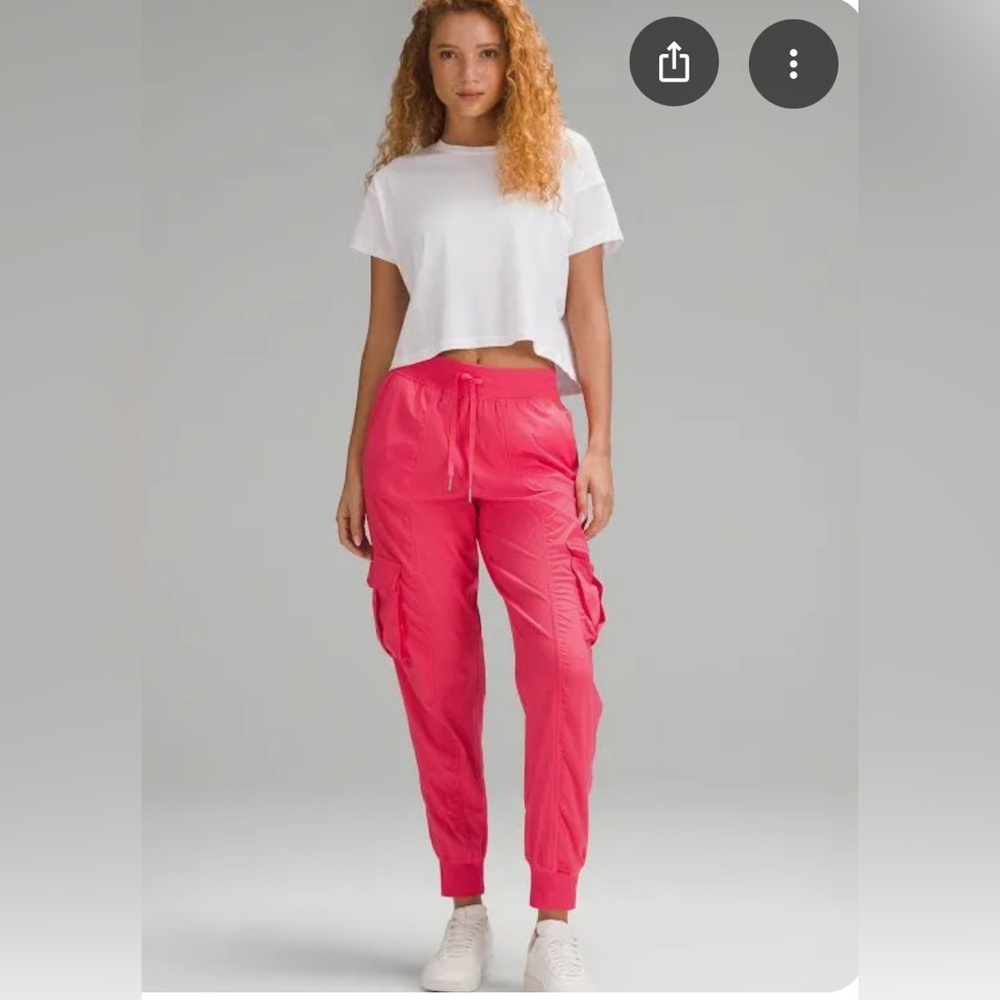Lululemon Women’s Dance Studio Relaxed-Fit Mid-Rise Cargo
